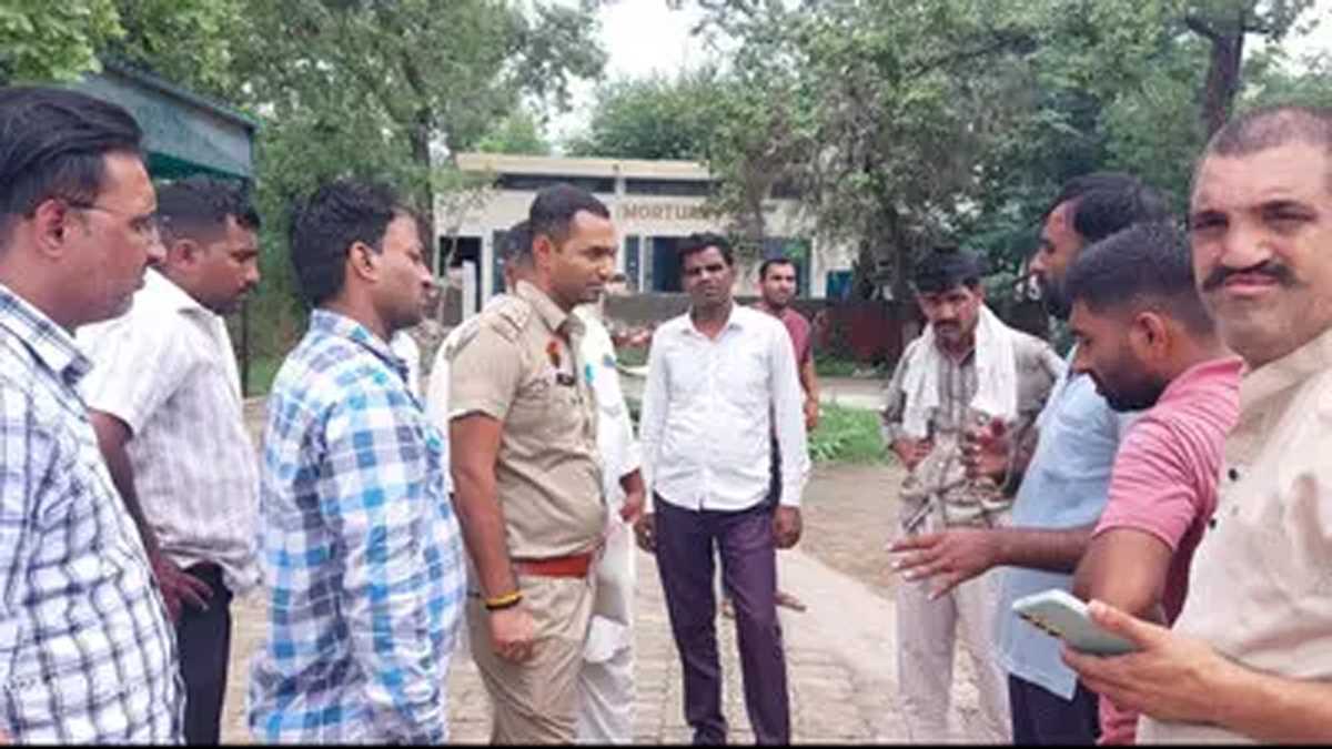 झज्जर में युवक की हत्या से सनसनी, पुलिस जांच में जुटी झज्जर में युवक की हत्या से सनसनी, पुलिस जांच में जुटी